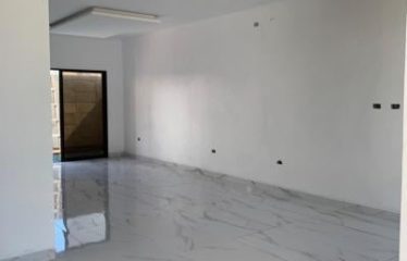 Venta Casa de Estrenó en la Urb. San Antonio con Domótica y Piscina