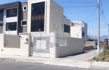 CASA EN RENTA