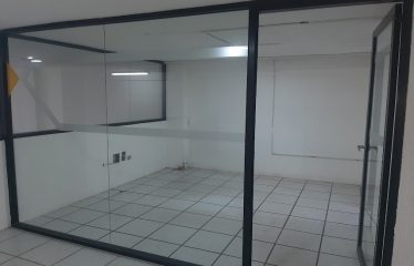 ¡Se Arrienda Local Comercial en Antigua Sucursal del Banco Pichincha!