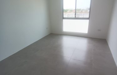 Vendo Casa de Estrenó en la Urbanización Amalfi