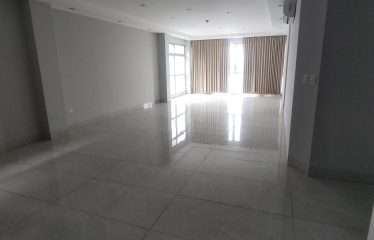 Dpto. de Estreno en la Urbanización Velero del Rio