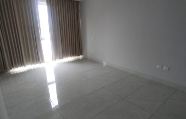 Dpto. de Estreno en la Urbanización Velero del Rio