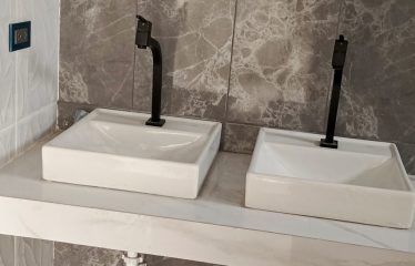 Venta Casa de Estrenó en la Urb. San Antonio con Domótica y Piscina