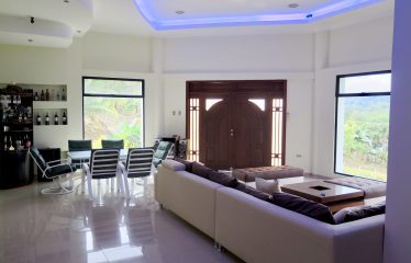 VENDO AMPLIA CASA SECTOR VUELTA LARGA, PARROQUIA ERNESTINA