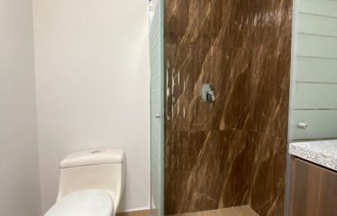 VENDO HERMOSA CASA EN CONOCOTO