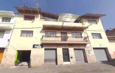 Casa 3 tienas 3 departamentos