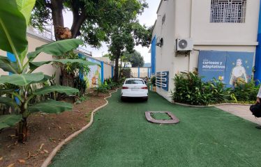 Vendo lindo Terreno en Urdesa