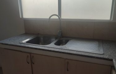 Departamento en Altos del Río, Av León Febres Cordero