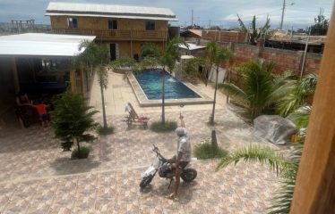 ¡DE OPORTUNIDAD! VENDO AMPLIO Y ACOGEDOR HOSTAL EN PUERTO ENGABAO