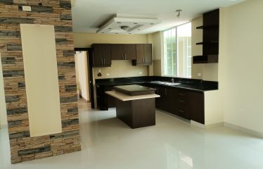 Casa en conjunto privado de venta.