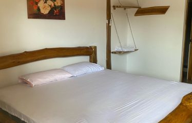 Vendo amplio y acogedor Hostal en Puerto Engabao/Playas Villamil