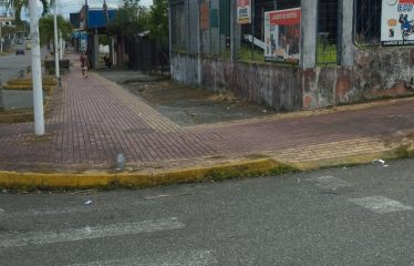 Local comercial patio