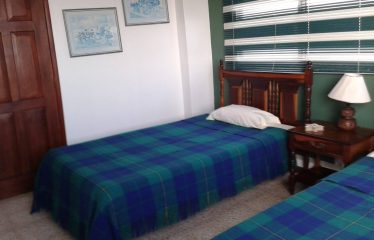 Departamento amoblado, malecón Salinas, Ecuador