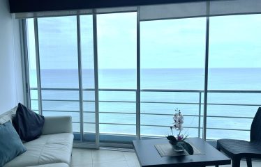 DEPARTAMENTO EN VENTA/ALQUILER CON VISTA AL MAR EN MALECÓN DE SALINAS