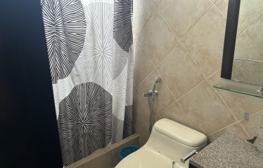 DEPARTAMENTO EN VENTA/ALQUILER CON VISTA AL MAR EN MALECÓN DE SALINAS