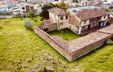 Terreno con Casona en Venta en Charasol Entre Cuenca y Azogues