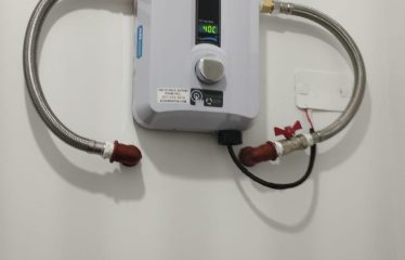 🌊 Amanecer mágico en Punta Blanca: Vive con Vista al Mar y Amenidades de Lujo! 🏡