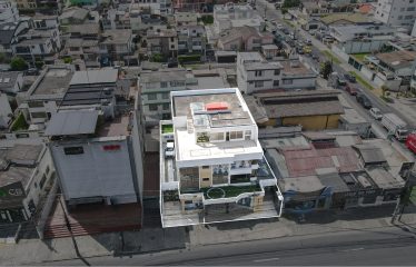 CASA COMERCIAL EN VENTA SECTOR SHYRIS 752M2