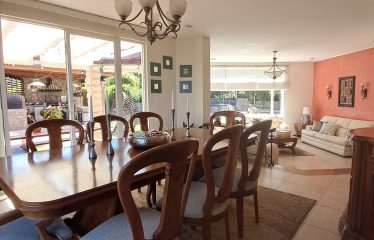 RANCHO SAN FRANCISCO TANDA VENTA CASA 4 DORMITORIOS ESTUDIO VISTA URBANIZACIÓN SEGURIDAD ÁREA VERDES CANCHAS