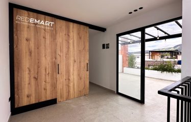 Una casa no es solo un lugar… es donde tu familia estará a salvo, crecerá y será feliz.