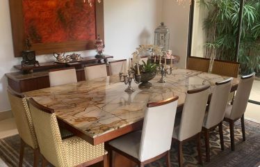 VENDO HERMOSA CASA EN SAMBORONDON PRIMEROS KMS