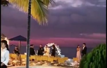 Se vende o se alquila en Salinas al pie de la playa, casa rentera para hospedajes y eventos.