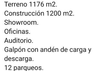 Se vende propiedad de tres pisos en la Av. Juan Tanga Marengo, cerca de Ecotec.