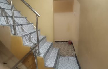 Se vende o se alquila hostal-hotel mixto en pleno Centro de Guayaquil.